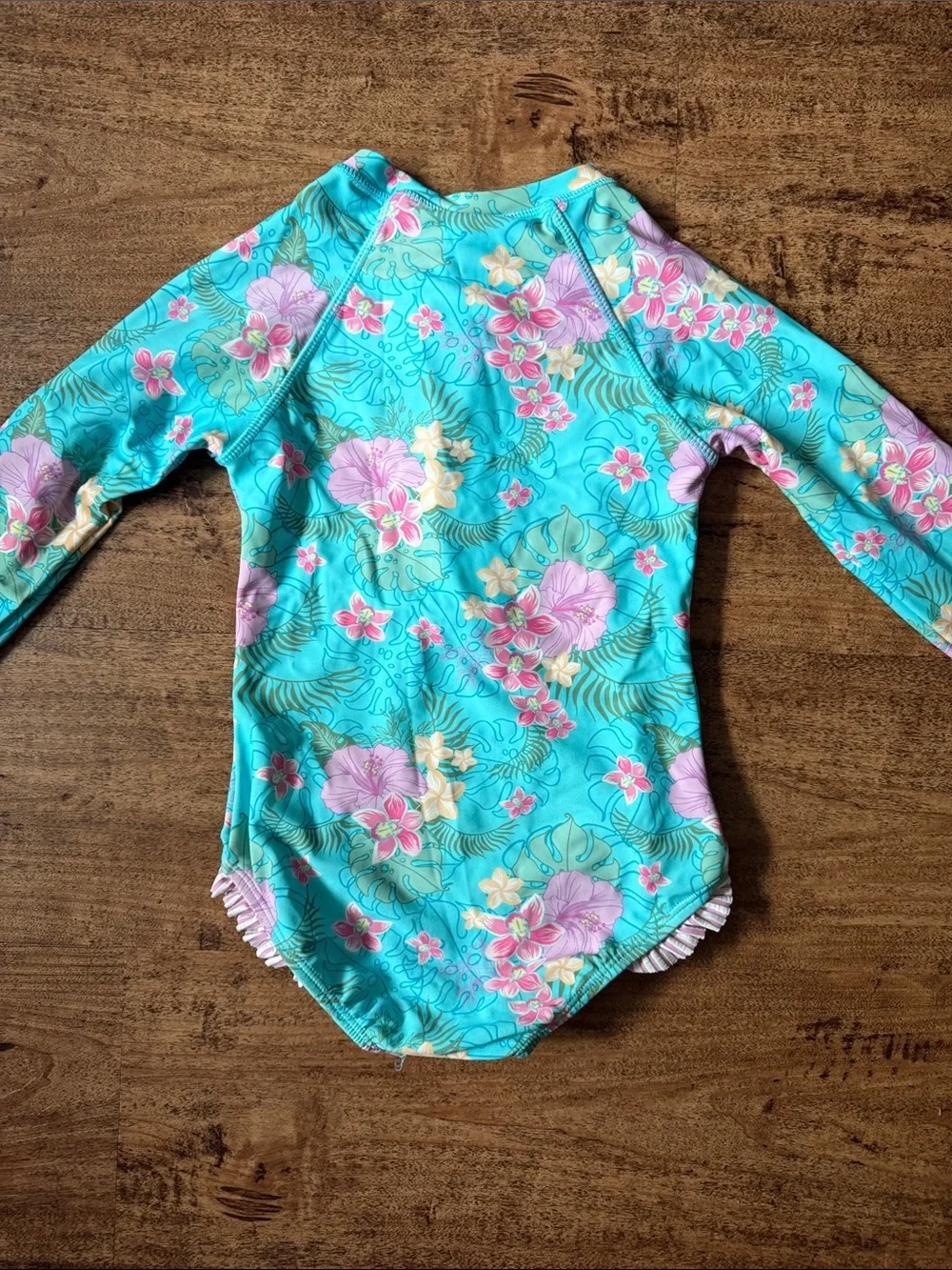 Ruffle Butts long sleeve